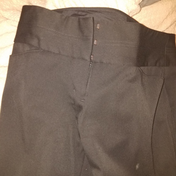 Express pants - Picture 2 of 5